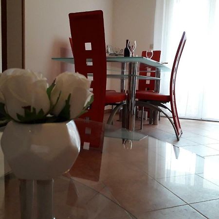 Apartman Lean Pula Ngoại thất bức ảnh