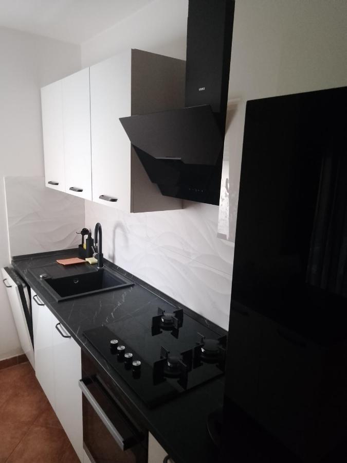 Apartman Lean Pula Ngoại thất bức ảnh