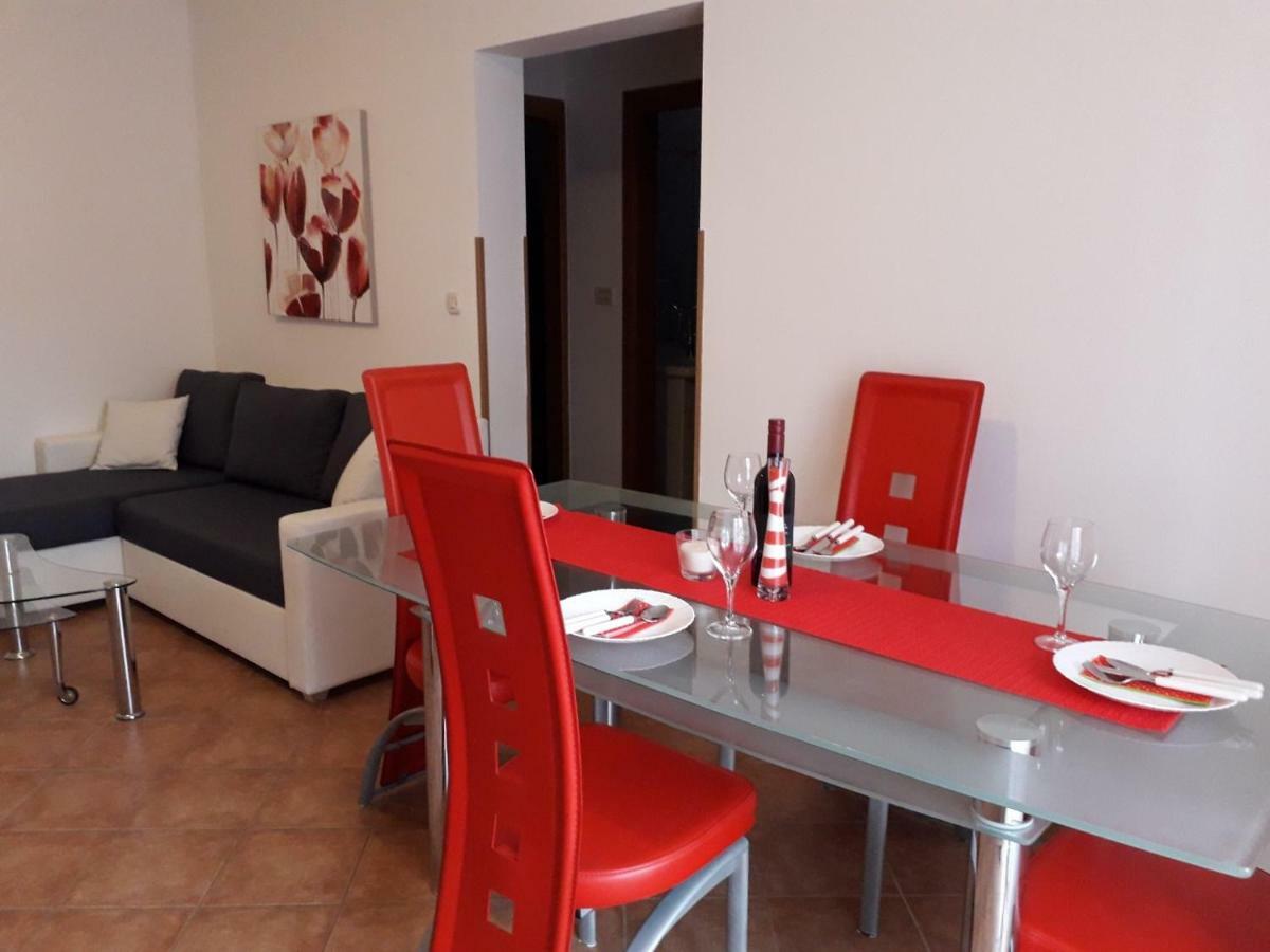 Apartman Lean Pula Ngoại thất bức ảnh