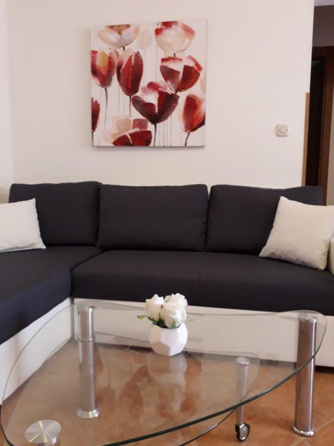 Apartman Lean Pula Ngoại thất bức ảnh