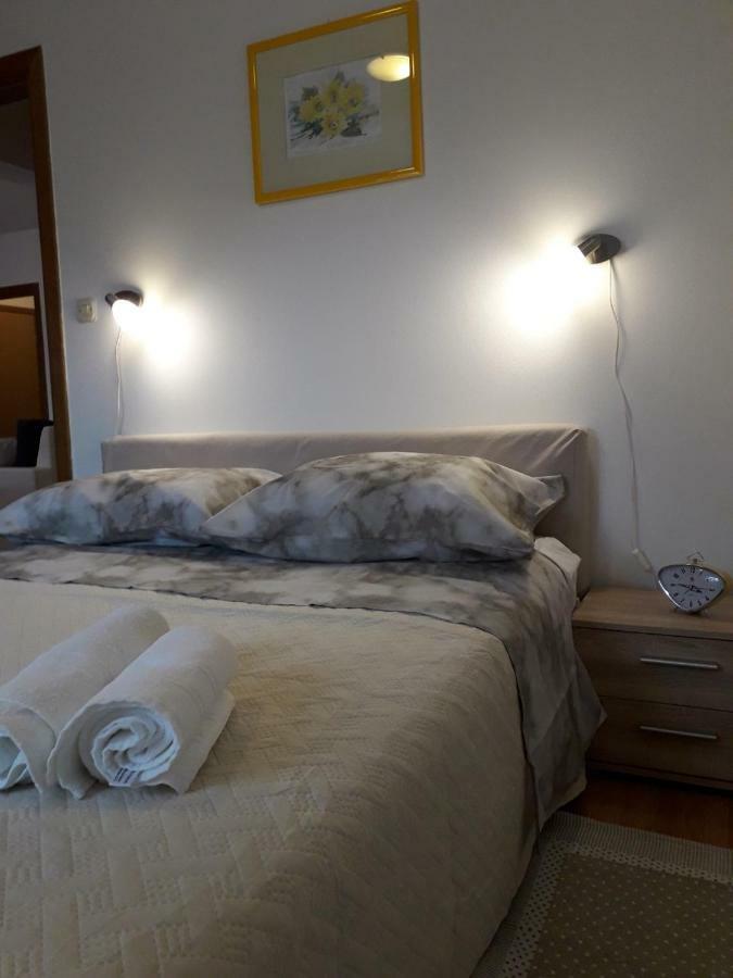 Apartman Lean Pula Ngoại thất bức ảnh